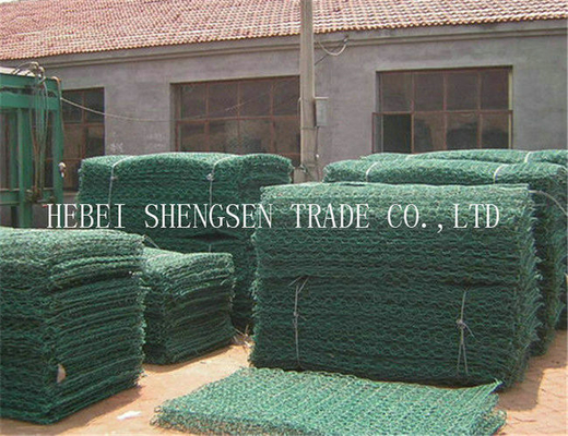 الصين عينة مجانية سداسي التراب مربع، انخفض الساخنة المجلفن التراب شبكة قفص المزود